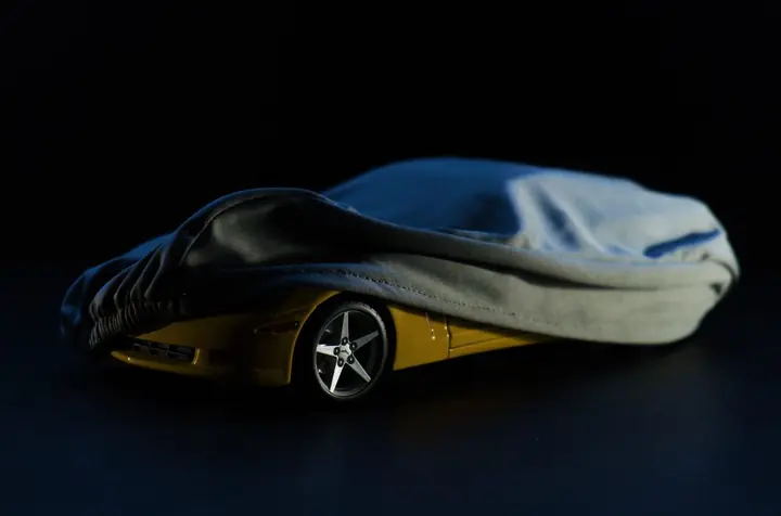 Chevrolet Corvette a escala 1:18, foto 3