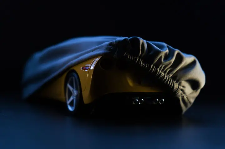 Chevrolet Corvette a escala 1:18, foto 4