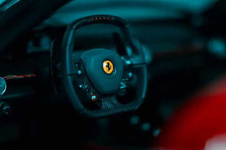 Ferrari LaFerrari a escala 1:18, foto 5