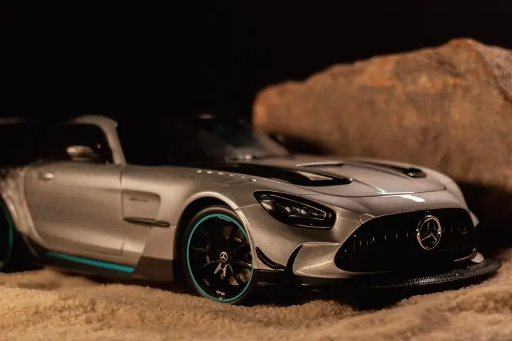 Mercedes-AMG GT Black Series a escala 1:18, foto 3