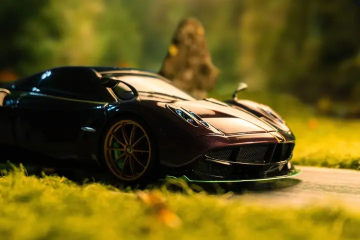 Pagani Huayra Dinastia a escala 1:18, foto 1