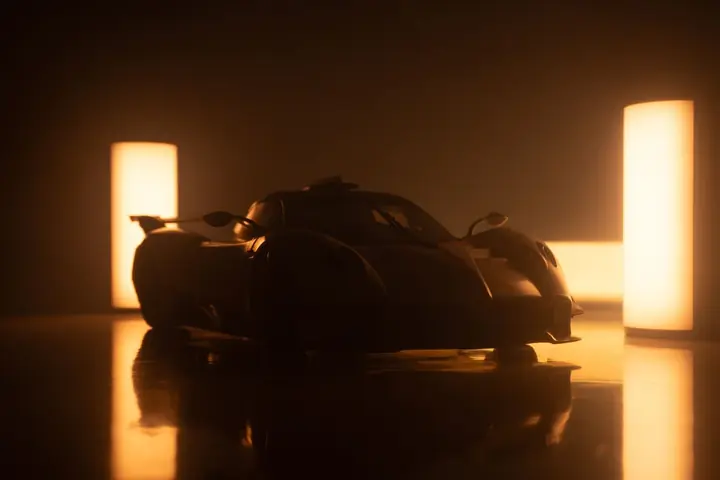 Pagani Huayra R a escala 1:18, foto 6